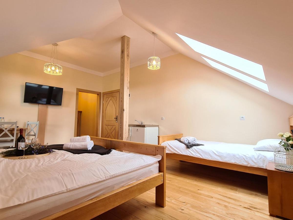 Bed and Breakfast Gosciniec Ilzanka Экстерьер фото
