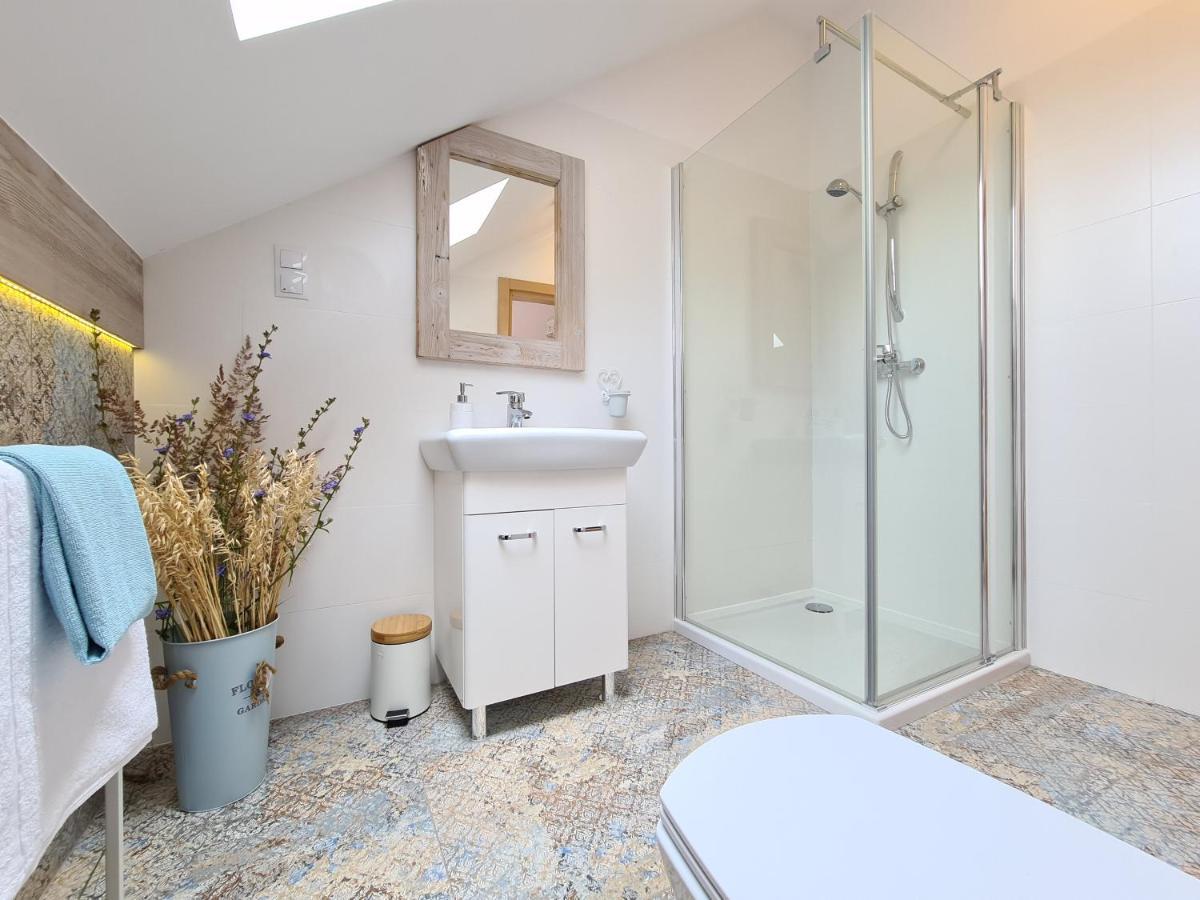 Bed and Breakfast Gosciniec Ilzanka Экстерьер фото